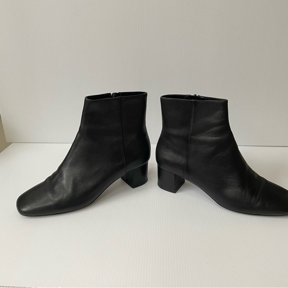 OAK + FORT Black Leather Ankle Boot Block 2” Heel Square Toe 4009 Size 8 - Picture 5 of 12